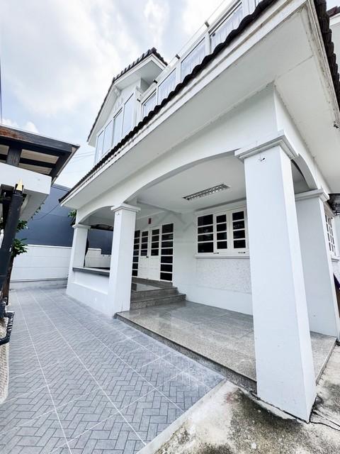 ประกาศฟรี! ซื้อ-ขาย-เช่า คอนโด บ้าน ทาวน์โฮม ที่ดิน และพื้นที่เชิงพาณิชย์ทั่วประเทศไทย ทุกทำเล ทุกงบประมาณ ไม่มีค่าใช้จ่าย ลงง่าย ขายไว เข้าถึงผู้ซื้อโดยตรง 3 507054pic2.jpg