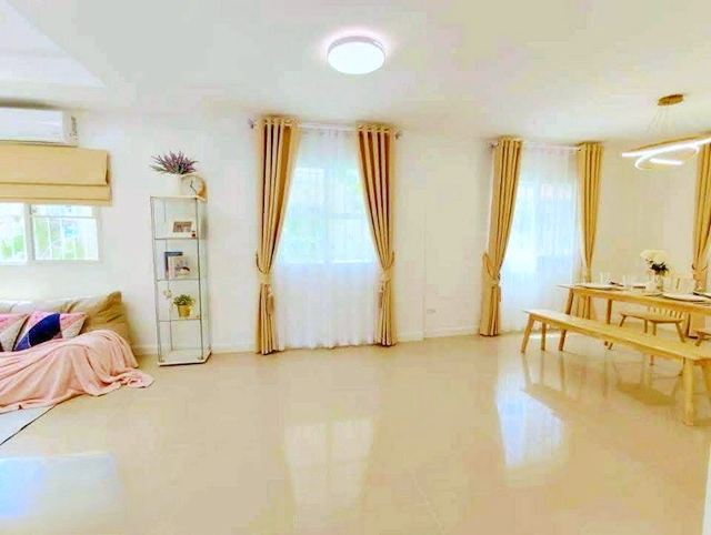 ประกาศฟรี! ซื้อ-ขาย-เช่า คอนโด บ้าน ทาวน์โฮม ที่ดิน และพื้นที่เชิงพาณิชย์ทั่วประเทศไทย ทุกทำเล ทุกงบประมาณ ไม่มีค่าใช้จ่าย ลงง่าย ขายไว เข้าถึงผู้ซื้อโดยตรง 5 310273pic4.jpg