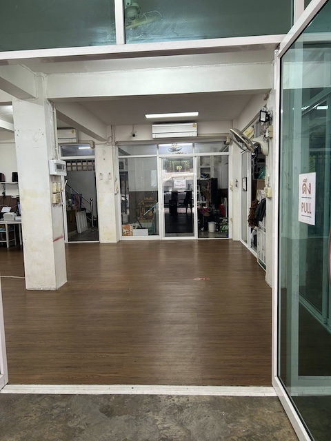 ประกาศฟรี! ซื้อ-ขาย-เช่า คอนโด บ้าน ทาวน์โฮม ที่ดิน และพื้นที่เชิงพาณิชย์ทั่วประเทศไทย ทุกทำเล ทุกงบประมาณ ไม่มีค่าใช้จ่าย ลงง่าย ขายไว เข้าถึงผู้ซื้อโดยตรง 5 507040pic4.jpg