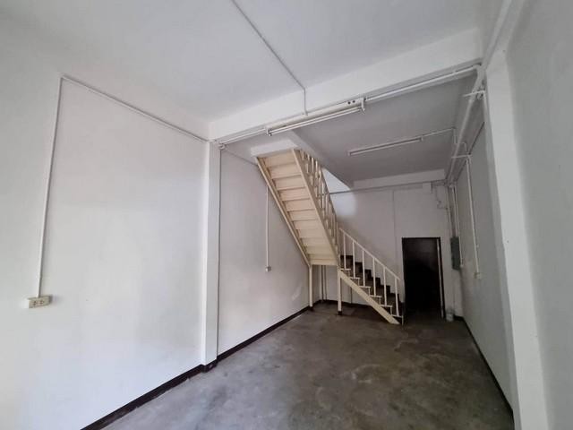 ประกาศฟรี! ซื้อ-ขาย-เช่า คอนโด บ้าน ทาวน์โฮม ที่ดิน และพื้นที่เชิงพาณิชย์ทั่วประเทศไทย ทุกทำเล ทุกงบประมาณ ไม่มีค่าใช้จ่าย ลงง่าย ขายไว เข้าถึงผู้ซื้อโดยตรง 3 273226pic2.jpg