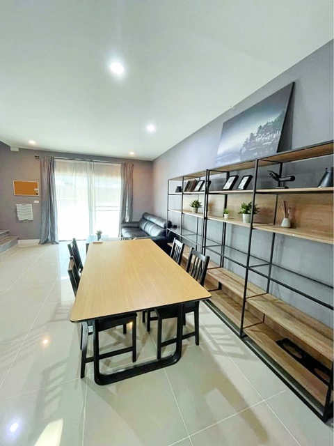 ประกาศฟรี! ซื้อ-ขาย-เช่า คอนโด บ้าน ทาวน์โฮม ที่ดิน และพื้นที่เชิงพาณิชย์ทั่วประเทศไทย ทุกทำเล ทุกงบประมาณ ไม่มีค่าใช้จ่าย ลงง่าย ขายไว เข้าถึงผู้ซื้อโดยตรง 4 241136pic3.jpg