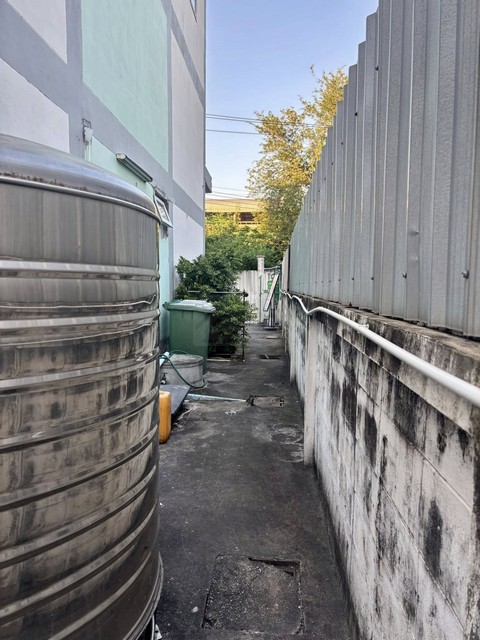 ประกาศฟรี! ซื้อ-ขาย-เช่า คอนโด บ้าน ทาวน์โฮม ที่ดิน และพื้นที่เชิงพาณิชย์ทั่วประเทศไทย ทุกทำเล ทุกงบประมาณ ไม่มีค่าใช้จ่าย ลงง่าย ขายไว เข้าถึงผู้ซื้อโดยตรง 4 507076pic3.jpg