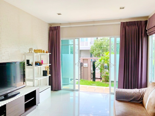 ประกาศฟรี! ซื้อ-ขาย-เช่า คอนโด บ้าน ทาวน์โฮม ที่ดิน และพื้นที่เชิงพาณิชย์ทั่วประเทศไทย ทุกทำเล ทุกงบประมาณ ไม่มีค่าใช้จ่าย ลงง่าย ขายไว เข้าถึงผู้ซื้อโดยตรง 3 241345pic2.jpg