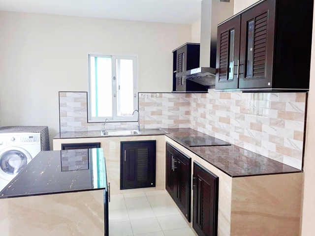 ประกาศฟรี! ซื้อ-ขาย-เช่า คอนโด บ้าน ทาวน์โฮม ที่ดิน และพื้นที่เชิงพาณิชย์ทั่วประเทศไทย ทุกทำเล ทุกงบประมาณ ไม่มีค่าใช้จ่าย ลงง่าย ขายไว เข้าถึงผู้ซื้อโดยตรง 5 241345pic4.jpg