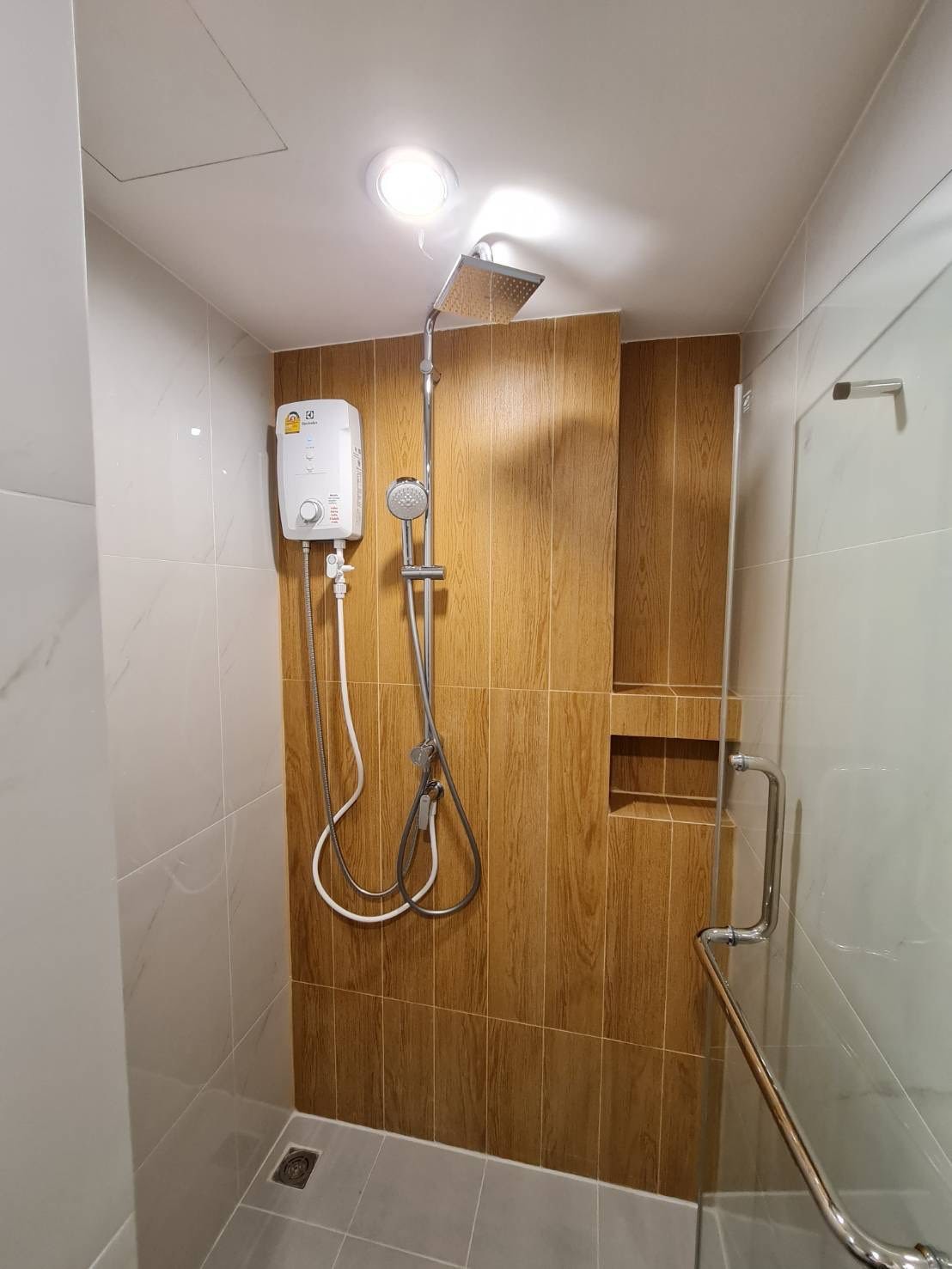 ประกาศฟรี! ซื้อ-ขาย-เช่า คอนโด บ้าน ทาวน์โฮม ที่ดิน และพื้นที่เชิงพาณิชย์ทั่วประเทศไทย ทุกทำเล ทุกงบประมาณ ไม่มีค่าใช้จ่าย ลงง่าย ขายไว เข้าถึงผู้ซื้อโดยตรง 4 507201pic3.jpg