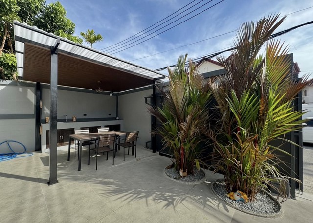 ประกาศฟรี! ซื้อ-ขาย-เช่า คอนโด บ้าน ทาวน์โฮม ที่ดิน และพื้นที่เชิงพาณิชย์ทั่วประเทศไทย ทุกทำเล ทุกงบประมาณ ไม่มีค่าใช้จ่าย ลงง่าย ขายไว เข้าถึงผู้ซื้อโดยตรง 5 241572pic4.jpg