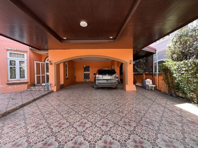 ประกาศฟรี! ซื้อ-ขาย-เช่า คอนโด บ้าน ทาวน์โฮม ที่ดิน และพื้นที่เชิงพาณิชย์ทั่วประเทศไทย ทุกทำเล ทุกงบประมาณ ไม่มีค่าใช้จ่าย ลงง่าย ขายไว เข้าถึงผู้ซื้อโดยตรง 4 507336pic3.jpg