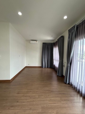 ประกาศฟรี! ซื้อ-ขาย-เช่า คอนโด บ้าน ทาวน์โฮม ที่ดิน และพื้นที่เชิงพาณิชย์ทั่วประเทศไทย ทุกทำเล ทุกงบประมาณ ไม่มีค่าใช้จ่าย ลงง่าย ขายไว เข้าถึงผู้ซื้อโดยตรง 3 292977pic2.jpg