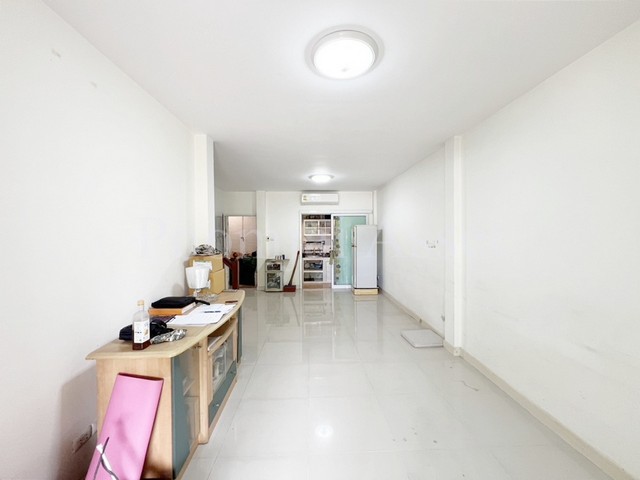 ประกาศฟรี! ซื้อ-ขาย-เช่า คอนโด บ้าน ทาวน์โฮม ที่ดิน และพื้นที่เชิงพาณิชย์ทั่วประเทศไทย ทุกทำเล ทุกงบประมาณ ไม่มีค่าใช้จ่าย ลงง่าย ขายไว เข้าถึงผู้ซื้อโดยตรง 4 242533pic3.jpg