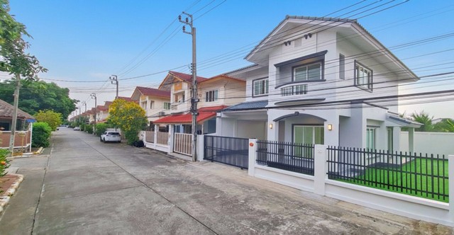 ประกาศฟรี! ซื้อ-ขาย-เช่า คอนโด บ้าน ทาวน์โฮม ที่ดิน และพื้นที่เชิงพาณิชย์ทั่วประเทศไทย ทุกทำเล ทุกงบประมาณ ไม่มีค่าใช้จ่าย ลงง่าย ขายไว เข้าถึงผู้ซื้อโดยตรง 3 293023pic2.jpg