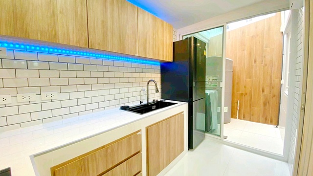 ประกาศฟรี! ซื้อ-ขาย-เช่า คอนโด บ้าน ทาวน์โฮม ที่ดิน และพื้นที่เชิงพาณิชย์ทั่วประเทศไทย ทุกทำเล ทุกงบประมาณ ไม่มีค่าใช้จ่าย ลงง่าย ขายไว เข้าถึงผู้ซื้อโดยตรง 4 312068pic3.jpg