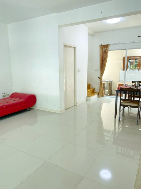 ประกาศฟรี! ซื้อ-ขาย-เช่า คอนโด บ้าน ทาวน์โฮม ที่ดิน และพื้นที่เชิงพาณิชย์ทั่วประเทศไทย ทุกทำเล ทุกงบประมาณ ไม่มีค่าใช้จ่าย ลงง่าย ขายไว เข้าถึงผู้ซื้อโดยตรง 4 312067pic3.jpg