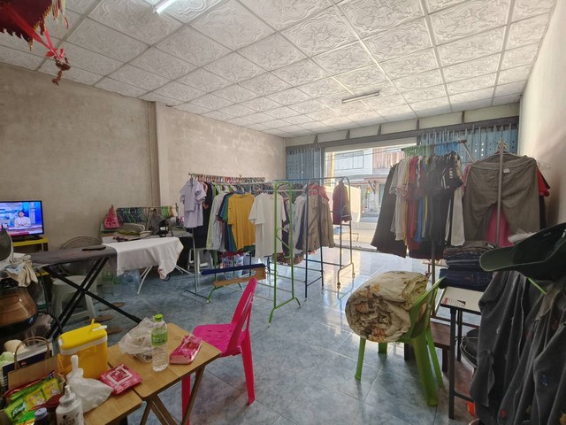 ประกาศฟรี! ซื้อ-ขาย-เช่า คอนโด บ้าน ทาวน์โฮม ที่ดิน และพื้นที่เชิงพาณิชย์ทั่วประเทศไทย ทุกทำเล ทุกงบประมาณ ไม่มีค่าใช้จ่าย ลงง่าย ขายไว เข้าถึงผู้ซื้อโดยตรง 4 8014pic3.jpg