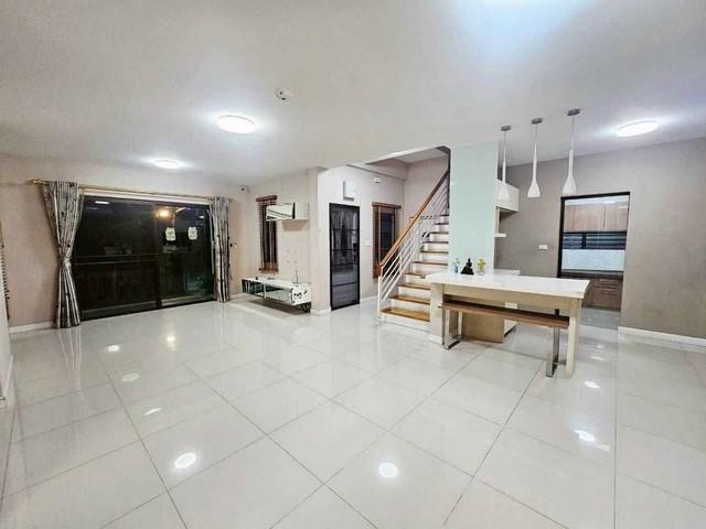 ประกาศฟรี! ซื้อ-ขาย-เช่า คอนโด บ้าน ทาวน์โฮม ที่ดิน และพื้นที่เชิงพาณิชย์ทั่วประเทศไทย ทุกทำเล ทุกงบประมาณ ไม่มีค่าใช้จ่าย ลงง่าย ขายไว เข้าถึงผู้ซื้อโดยตรง 5 507260pic4.jpg