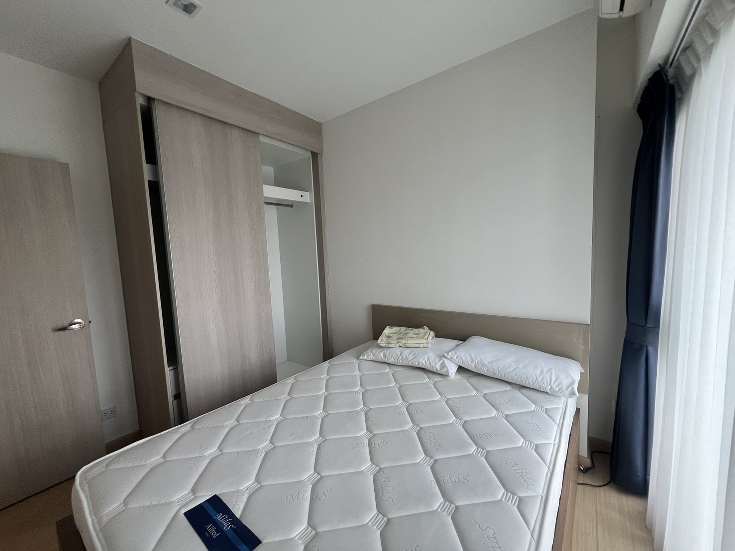 ประกาศฟรี! ซื้อ-ขาย-เช่า คอนโด บ้าน ทาวน์โฮม ที่ดิน และพื้นที่เชิงพาณิชย์ทั่วประเทศไทย ทุกทำเล ทุกงบประมาณ ไม่มีค่าใช้จ่าย ลงง่าย ขายไว เข้าถึงผู้ซื้อโดยตรง 3 508284pic2.jpg