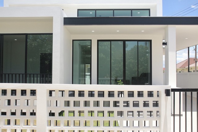 ประกาศฟรี! ซื้อ-ขาย-เช่า คอนโด บ้าน ทาวน์โฮม ที่ดิน และพื้นที่เชิงพาณิชย์ทั่วประเทศไทย ทุกทำเล ทุกงบประมาณ ไม่มีค่าใช้จ่าย ลงง่าย ขายไว เข้าถึงผู้ซื้อโดยตรง 3 293272pic2.jpg