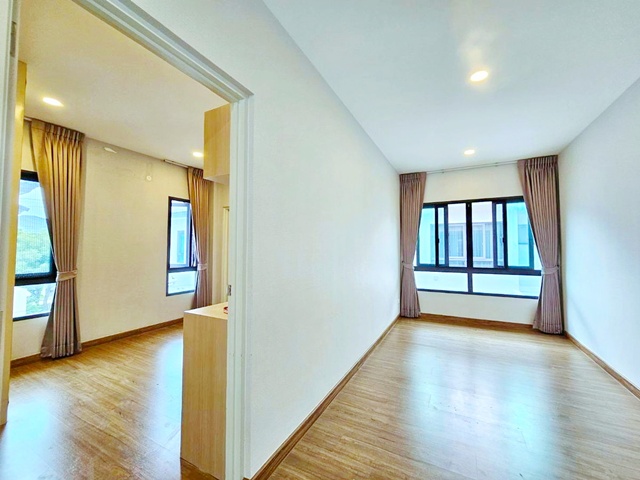 ประกาศฟรี! ซื้อ-ขาย-เช่า คอนโด บ้าน ทาวน์โฮม ที่ดิน และพื้นที่เชิงพาณิชย์ทั่วประเทศไทย ทุกทำเล ทุกงบประมาณ ไม่มีค่าใช้จ่าย ลงง่าย ขายไว เข้าถึงผู้ซื้อโดยตรง 4 245136pic3.jpg