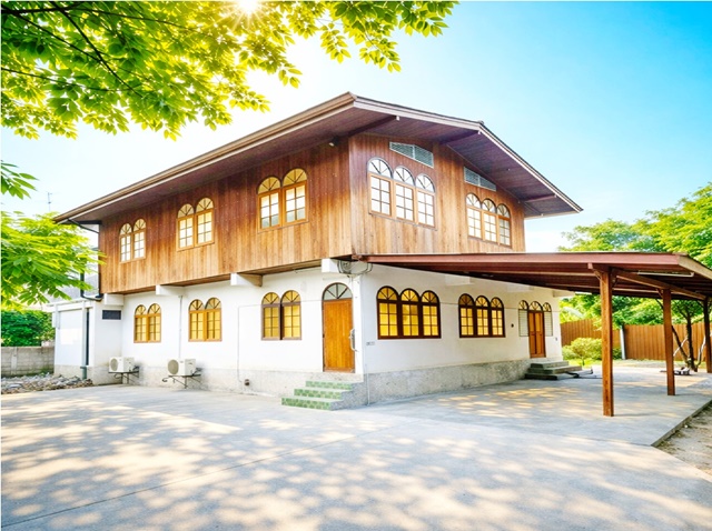 ประกาศฟรี! ซื้อ-ขาย-เช่า คอนโด บ้าน ทาวน์โฮม ที่ดิน และพื้นที่เชิงพาณิชย์ทั่วประเทศไทย ทุกทำเล ทุกงบประมาณ ไม่มีค่าใช้จ่าย ลงง่าย ขายไว เข้าถึงผู้ซื้อโดยตรง 2 245312pic1.jpg