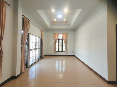 ประกาศฟรี! ซื้อ-ขาย-เช่า คอนโด บ้าน ทาวน์โฮม ที่ดิน และพื้นที่เชิงพาณิชย์ทั่วประเทศไทย ทุกทำเล ทุกงบประมาณ ไม่มีค่าใช้จ่าย ลงง่าย ขายไว เข้าถึงผู้ซื้อโดยตรง 4 245423pic3.jpg