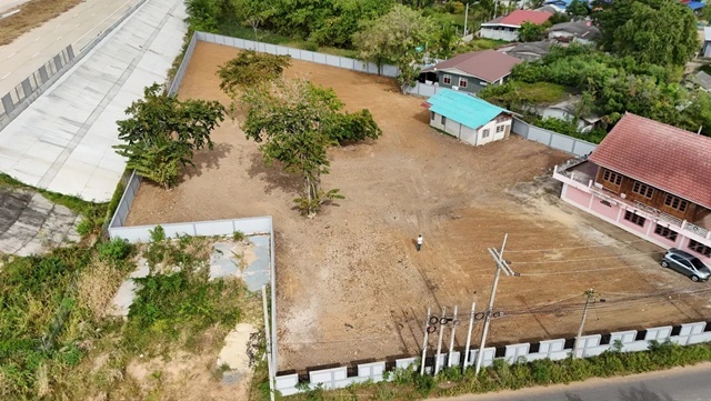 ประกาศฟรี! ซื้อ-ขาย-เช่า คอนโด บ้าน ทาวน์โฮม ที่ดิน และพื้นที่เชิงพาณิชย์ทั่วประเทศไทย ทุกทำเล ทุกงบประมาณ ไม่มีค่าใช้จ่าย ลงง่าย ขายไว เข้าถึงผู้ซื้อโดยตรง 2 245516pic1.jpg