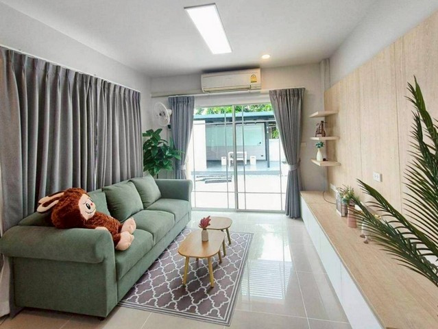 ประกาศฟรี! ซื้อ-ขาย-เช่า คอนโด บ้าน ทาวน์โฮม ที่ดิน และพื้นที่เชิงพาณิชย์ทั่วประเทศไทย ทุกทำเล ทุกงบประมาณ ไม่มีค่าใช้จ่าย ลงง่าย ขายไว เข้าถึงผู้ซื้อโดยตรง 3 244181pic2.jpg