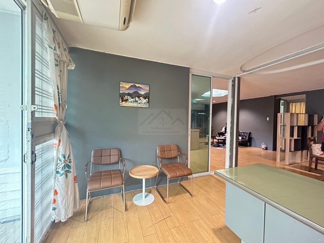 ประกาศฟรี! ซื้อ-ขาย-เช่า คอนโด บ้าน ทาวน์โฮม ที่ดิน และพื้นที่เชิงพาณิชย์ทั่วประเทศไทย ทุกทำเล ทุกงบประมาณ ไม่มีค่าใช้จ่าย ลงง่าย ขายไว เข้าถึงผู้ซื้อโดยตรง 4 508556pic3.jpg