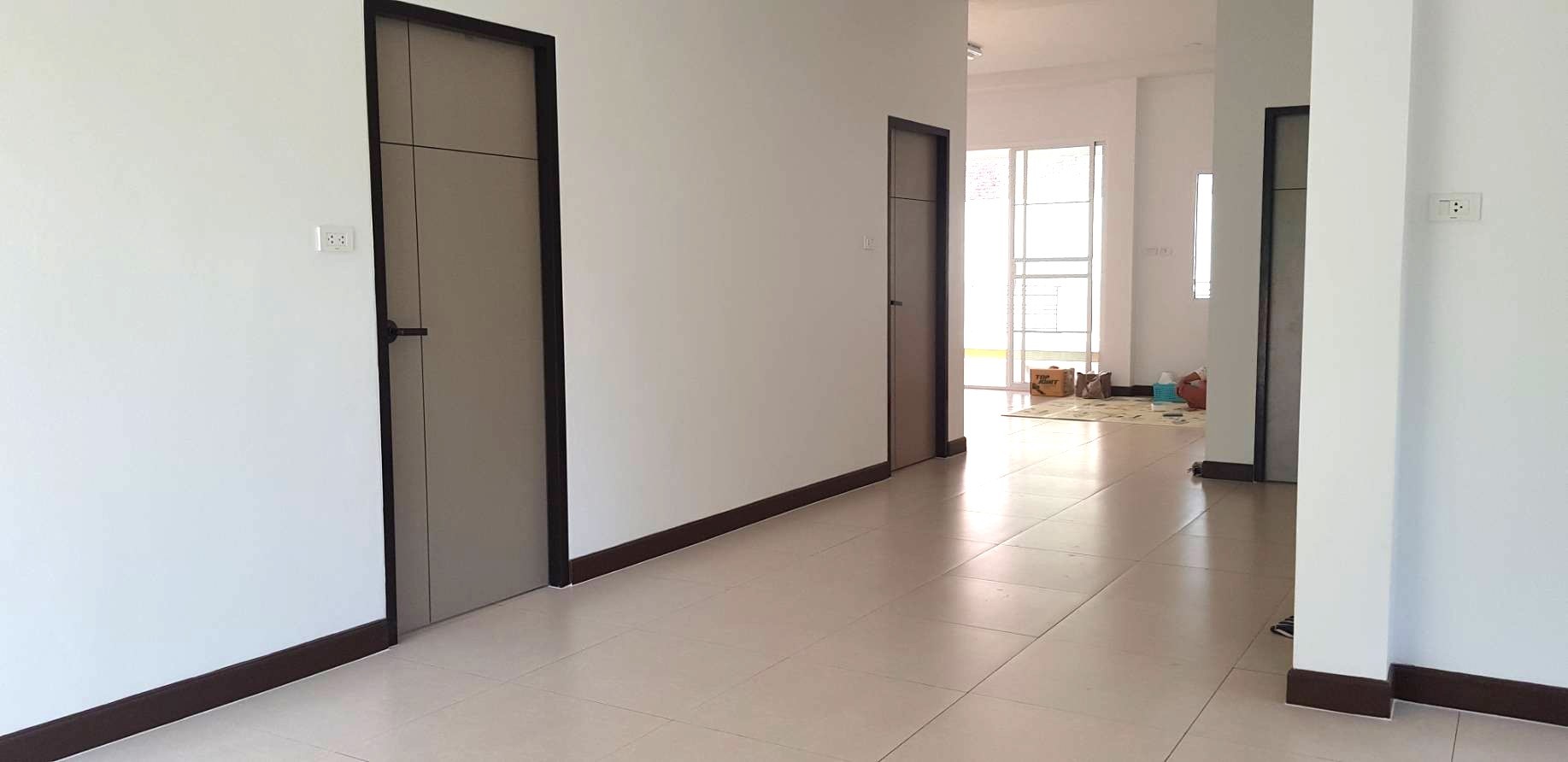 ประกาศฟรี! ซื้อ-ขาย-เช่า คอนโด บ้าน ทาวน์โฮม ที่ดิน และพื้นที่เชิงพาณิชย์ทั่วประเทศไทย ทุกทำเล ทุกงบประมาณ ไม่มีค่าใช้จ่าย ลงง่าย ขายไว เข้าถึงผู้ซื้อโดยตรง 5 293341pic4.jpg