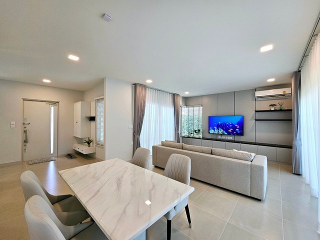 ประกาศฟรี! ซื้อ-ขาย-เช่า คอนโด บ้าน ทาวน์โฮม ที่ดิน และพื้นที่เชิงพาณิชย์ทั่วประเทศไทย ทุกทำเล ทุกงบประมาณ ไม่มีค่าใช้จ่าย ลงง่าย ขายไว เข้าถึงผู้ซื้อโดยตรง 4 508621pic3.jpg