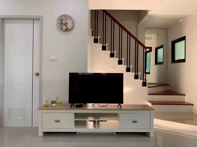 ประกาศฟรี! ซื้อ-ขาย-เช่า คอนโด บ้าน ทาวน์โฮม ที่ดิน และพื้นที่เชิงพาณิชย์ทั่วประเทศไทย ทุกทำเล ทุกงบประมาณ ไม่มีค่าใช้จ่าย ลงง่าย ขายไว เข้าถึงผู้ซื้อโดยตรง 4 246336pic3.jpg