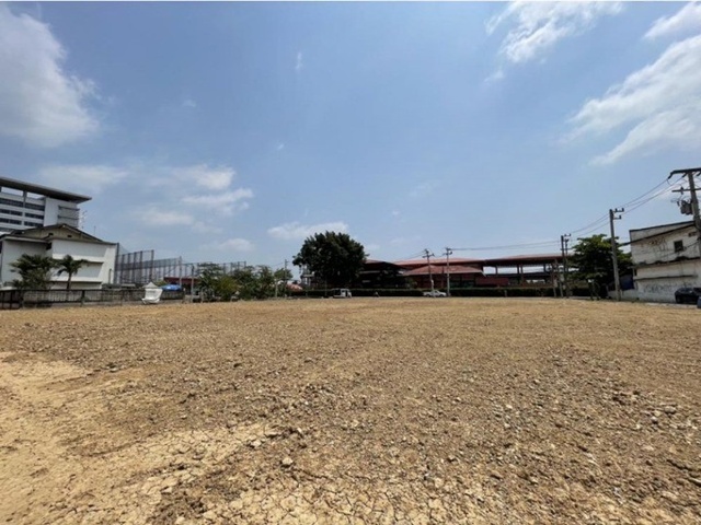 ประกาศฟรี! ซื้อ-ขาย-เช่า คอนโด บ้าน ทาวน์โฮม ที่ดิน และพื้นที่เชิงพาณิชย์ทั่วประเทศไทย ทุกทำเล ทุกงบประมาณ ไม่มีค่าใช้จ่าย ลงง่าย ขายไว เข้าถึงผู้ซื้อโดยตรง 4 246249pic3.jpg