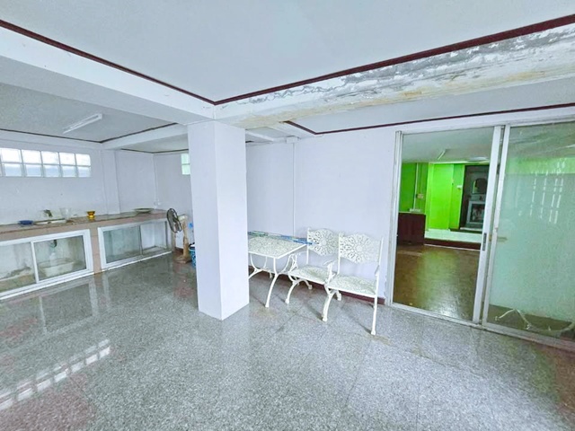 ประกาศฟรี! ซื้อ-ขาย-เช่า คอนโด บ้าน ทาวน์โฮม ที่ดิน และพื้นที่เชิงพาณิชย์ทั่วประเทศไทย ทุกทำเล ทุกงบประมาณ ไม่มีค่าใช้จ่าย ลงง่าย ขายไว เข้าถึงผู้ซื้อโดยตรง 4 246193pic3.jpg