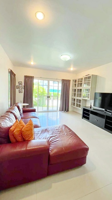 ประกาศฟรี! ซื้อ-ขาย-เช่า คอนโด บ้าน ทาวน์โฮม ที่ดิน และพื้นที่เชิงพาณิชย์ทั่วประเทศไทย ทุกทำเล ทุกงบประมาณ ไม่มีค่าใช้จ่าย ลงง่าย ขายไว เข้าถึงผู้ซื้อโดยตรง 3 246339pic2.jpg