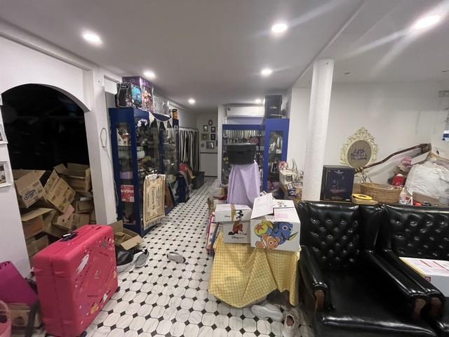 ประกาศฟรี! ซื้อ-ขาย-เช่า คอนโด บ้าน ทาวน์โฮม ที่ดิน และพื้นที่เชิงพาณิชย์ทั่วประเทศไทย ทุกทำเล ทุกงบประมาณ ไม่มีค่าใช้จ่าย ลงง่าย ขายไว เข้าถึงผู้ซื้อโดยตรง 4 508774pic3.jpg