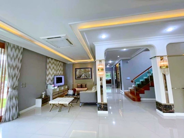 ประกาศฟรี! ซื้อ-ขาย-เช่า คอนโด บ้าน ทาวน์โฮม ที่ดิน และพื้นที่เชิงพาณิชย์ทั่วประเทศไทย ทุกทำเล ทุกงบประมาณ ไม่มีค่าใช้จ่าย ลงง่าย ขายไว เข้าถึงผู้ซื้อโดยตรง 5 246313pic4.jpg