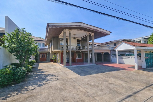 ประกาศฟรี! ซื้อ-ขาย-เช่า คอนโด บ้าน ทาวน์โฮม ที่ดิน และพื้นที่เชิงพาณิชย์ทั่วประเทศไทย ทุกทำเล ทุกงบประมาณ ไม่มีค่าใช้จ่าย ลงง่าย ขายไว เข้าถึงผู้ซื้อโดยตรง 2 246306pic1.jpg