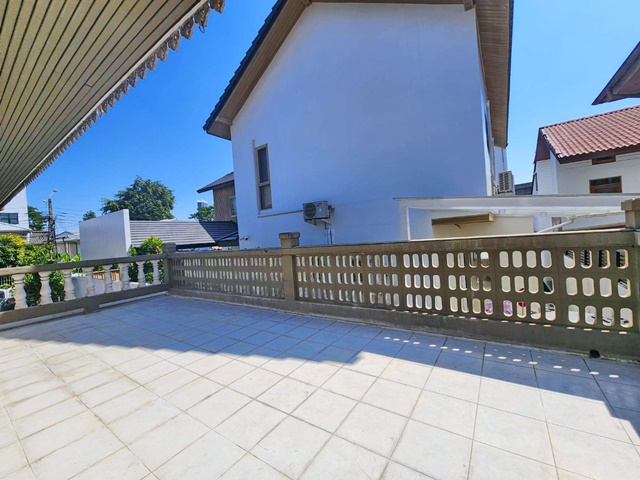 ประกาศฟรี! ซื้อ-ขาย-เช่า คอนโด บ้าน ทาวน์โฮม ที่ดิน และพื้นที่เชิงพาณิชย์ทั่วประเทศไทย ทุกทำเล ทุกงบประมาณ ไม่มีค่าใช้จ่าย ลงง่าย ขายไว เข้าถึงผู้ซื้อโดยตรง 5 246306pic4.jpg