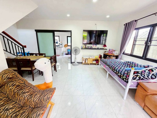 ประกาศฟรี! ซื้อ-ขาย-เช่า คอนโด บ้าน ทาวน์โฮม ที่ดิน และพื้นที่เชิงพาณิชย์ทั่วประเทศไทย ทุกทำเล ทุกงบประมาณ ไม่มีค่าใช้จ่าย ลงง่าย ขายไว เข้าถึงผู้ซื้อโดยตรง 4 238291pic3.jpg