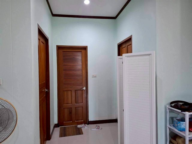 ประกาศฟรี! ซื้อ-ขาย-เช่า คอนโด บ้าน ทาวน์โฮม ที่ดิน และพื้นที่เชิงพาณิชย์ทั่วประเทศไทย ทุกทำเล ทุกงบประมาณ ไม่มีค่าใช้จ่าย ลงง่าย ขายไว เข้าถึงผู้ซื้อโดยตรง 5 246486pic4.jpg