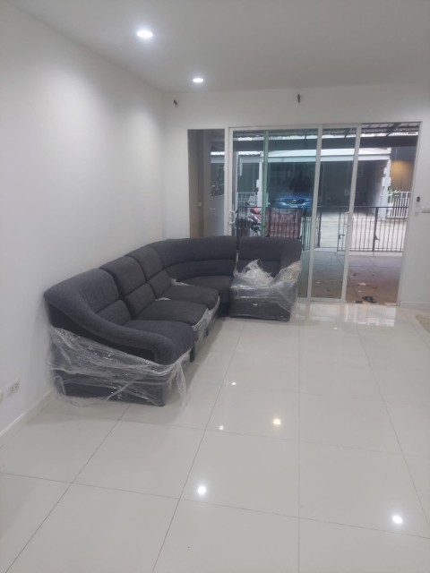 ประกาศฟรี! ซื้อ-ขาย-เช่า คอนโด บ้าน ทาวน์โฮม ที่ดิน และพื้นที่เชิงพาณิชย์ทั่วประเทศไทย ทุกทำเล ทุกงบประมาณ ไม่มีค่าใช้จ่าย ลงง่าย ขายไว เข้าถึงผู้ซื้อโดยตรง 2 312729pic1.jpg