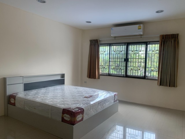 ประกาศฟรี! ซื้อ-ขาย-เช่า คอนโด บ้าน ทาวน์โฮม ที่ดิน และพื้นที่เชิงพาณิชย์ทั่วประเทศไทย ทุกทำเล ทุกงบประมาณ ไม่มีค่าใช้จ่าย ลงง่าย ขายไว เข้าถึงผู้ซื้อโดยตรง 5 312725pic4.jpg