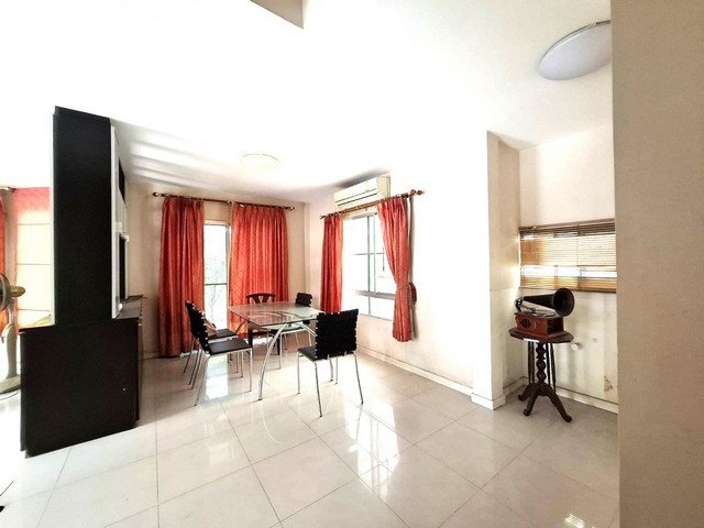 ประกาศฟรี! ซื้อ-ขาย-เช่า คอนโด บ้าน ทาวน์โฮม ที่ดิน และพื้นที่เชิงพาณิชย์ทั่วประเทศไทย ทุกทำเล ทุกงบประมาณ ไม่มีค่าใช้จ่าย ลงง่าย ขายไว เข้าถึงผู้ซื้อโดยตรง 4 476764pic3.jpg