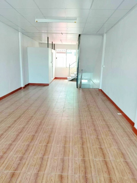 ประกาศฟรี! ซื้อ-ขาย-เช่า คอนโด บ้าน ทาวน์โฮม ที่ดิน และพื้นที่เชิงพาณิชย์ทั่วประเทศไทย ทุกทำเล ทุกงบประมาณ ไม่มีค่าใช้จ่าย ลงง่าย ขายไว เข้าถึงผู้ซื้อโดยตรง 5 246512pic4.jpg