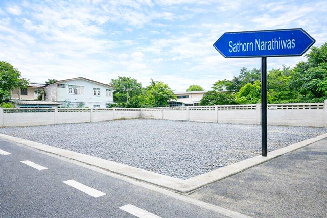 ประกาศฟรี! ซื้อ-ขาย-เช่า คอนโด บ้าน ทาวน์โฮม ที่ดิน และพื้นที่เชิงพาณิชย์ทั่วประเทศไทย ทุกทำเล ทุกงบประมาณ ไม่มีค่าใช้จ่าย ลงง่าย ขายไว เข้าถึงผู้ซื้อโดยตรง 4 246482pic3.jpg