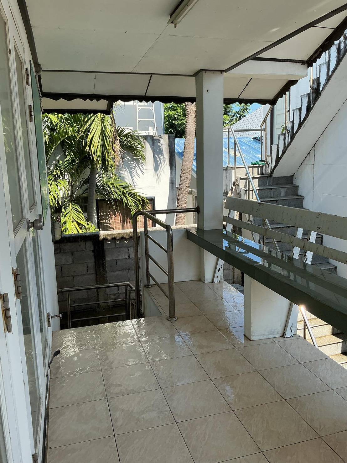 ประกาศฟรี! ซื้อ-ขาย-เช่า คอนโด บ้าน ทาวน์โฮม ที่ดิน และพื้นที่เชิงพาณิชย์ทั่วประเทศไทย ทุกทำเล ทุกงบประมาณ ไม่มีค่าใช้จ่าย ลงง่าย ขายไว เข้าถึงผู้ซื้อโดยตรง 3 312744pic2.jpg