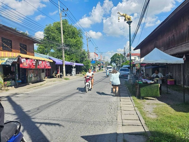 ประกาศฟรี! ซื้อ-ขาย-เช่า คอนโด บ้าน ทาวน์โฮม ที่ดิน และพื้นที่เชิงพาณิชย์ทั่วประเทศไทย ทุกทำเล ทุกงบประมาณ ไม่มีค่าใช้จ่าย ลงง่าย ขายไว เข้าถึงผู้ซื้อโดยตรง 5 312745pic4.jpg