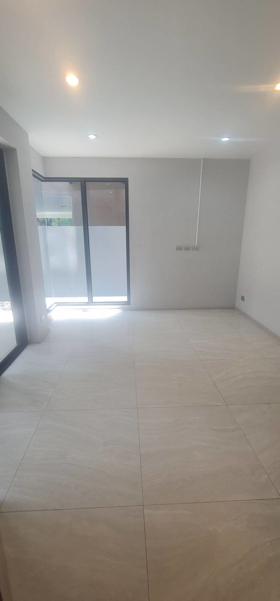 ประกาศฟรี! ซื้อ-ขาย-เช่า คอนโด บ้าน ทาวน์โฮม ที่ดิน และพื้นที่เชิงพาณิชย์ทั่วประเทศไทย ทุกทำเล ทุกงบประมาณ ไม่มีค่าใช้จ่าย ลงง่าย ขายไว เข้าถึงผู้ซื้อโดยตรง 4 312762pic3.jpg