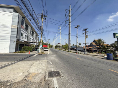 ประกาศฟรี! ซื้อ-ขาย-เช่า คอนโด บ้าน ทาวน์โฮม ที่ดิน และพื้นที่เชิงพาณิชย์ทั่วประเทศไทย ทุกทำเล ทุกงบประมาณ ไม่มีค่าใช้จ่าย ลงง่าย ขายไว เข้าถึงผู้ซื้อโดยตรง 5 247166pic4.jpg