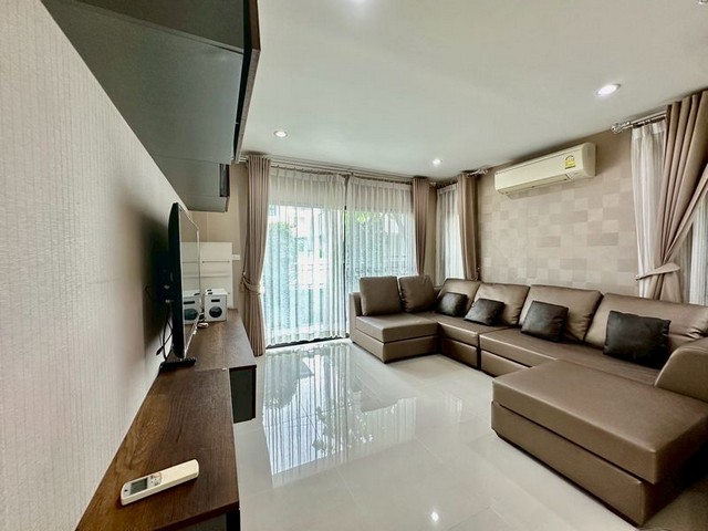 ประกาศฟรี! ซื้อ-ขาย-เช่า คอนโด บ้าน ทาวน์โฮม ที่ดิน และพื้นที่เชิงพาณิชย์ทั่วประเทศไทย ทุกทำเล ทุกงบประมาณ ไม่มีค่าใช้จ่าย ลงง่าย ขายไว เข้าถึงผู้ซื้อโดยตรง 4 294566pic3.jpg