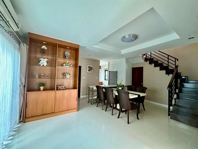 ประกาศฟรี! ซื้อ-ขาย-เช่า คอนโด บ้าน ทาวน์โฮม ที่ดิน และพื้นที่เชิงพาณิชย์ทั่วประเทศไทย ทุกทำเล ทุกงบประมาณ ไม่มีค่าใช้จ่าย ลงง่าย ขายไว เข้าถึงผู้ซื้อโดยตรง 5 294566pic4.jpg