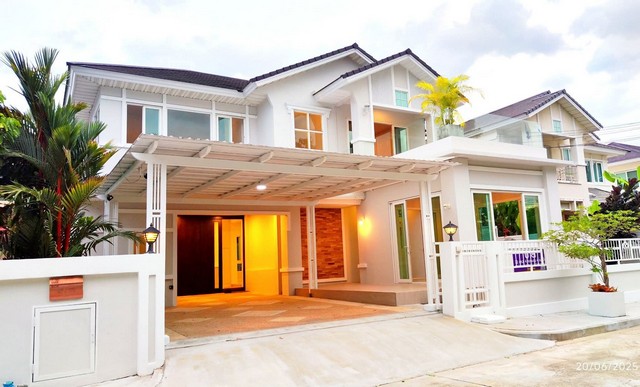 ประกาศฟรี! ซื้อ-ขาย-เช่า คอนโด บ้าน ทาวน์โฮม ที่ดิน และพื้นที่เชิงพาณิชย์ทั่วประเทศไทย ทุกทำเล ทุกงบประมาณ ไม่มีค่าใช้จ่าย ลงง่าย ขายไว เข้าถึงผู้ซื้อโดยตรง 2 245470pic1.jpg